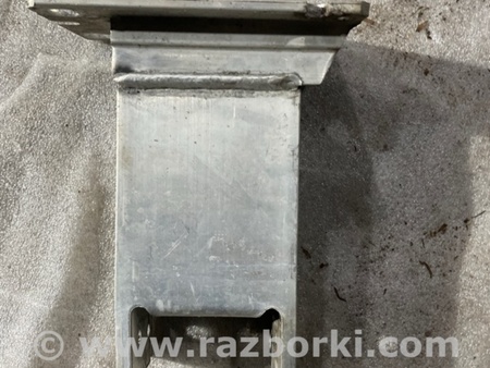 ФОТО Кронштейн для Porsche Macan I 95B +FL (13-18) Київ