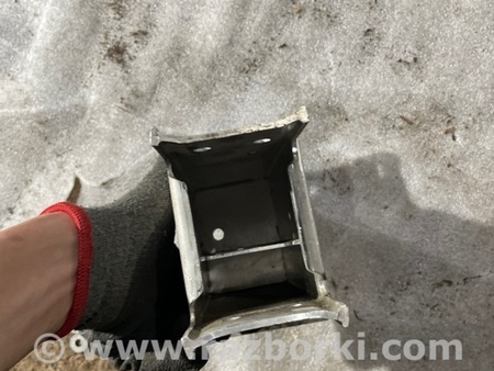 ФОТО Кронштейн для Porsche Macan I 95B +FL (13-18) Київ