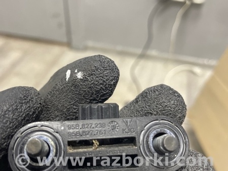 ФОТО Упор багажника для Porsche Macan I 95B +FL (13-18) Київ