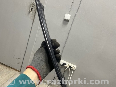 ФОТО Молдинг двери для Porsche Macan I 95B +FL (13-18) Київ