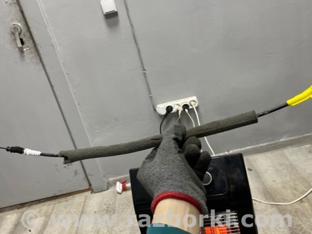 ФОТО Трос замка двери для Porsche Macan I 95B +FL (13-18) Київ