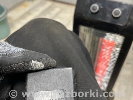 ФОТО Замок ремня безопасности для Porsche Macan I 95B +FL (13-18) Київ