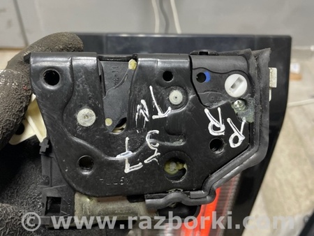 ФОТО Замок боковой двери для Porsche Macan I 95B +FL (13-18) Київ