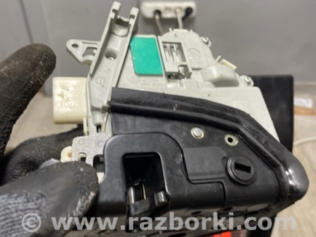 ФОТО Замок боковой двери для Porsche Macan I 95B +FL (13-18) Київ