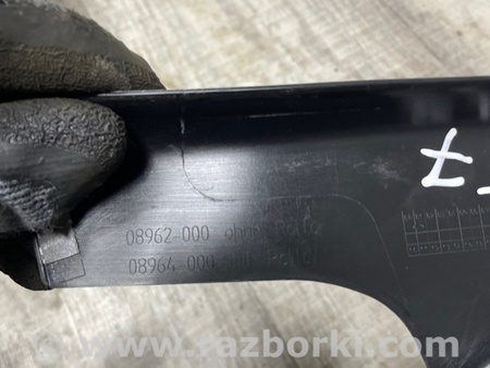 ФОТО Уплотнитель кузова для Porsche Macan I 95B +FL (13-18) Київ