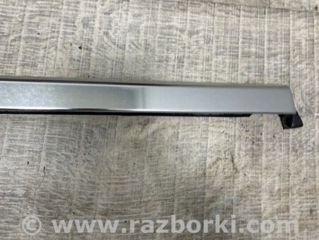 ФОТО Уплотнитель кузова для Porsche Macan I 95B +FL (13-18) Київ