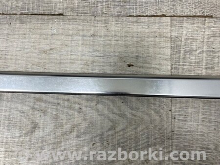 ФОТО Уплотнитель кузова для Porsche Macan I 95B +FL (13-18) Київ