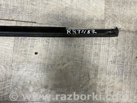 ФОТО Уплотнитель кузова для Porsche Macan I 95B +FL (13-18) Київ