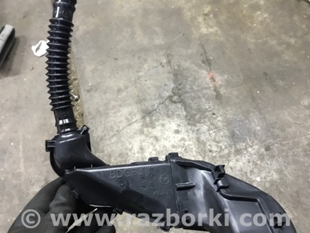 ФОТО Воздуховод салона для Mazda 3 IV BP (2019-) Київ