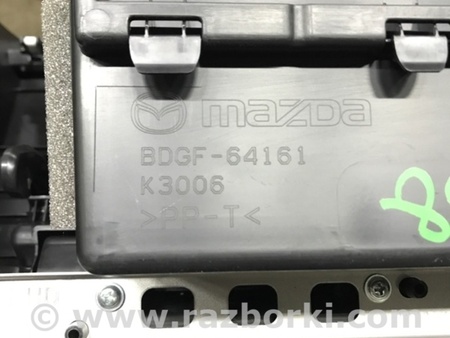 ФОТО Бардачок для Mazda 3 IV BP (2019-) Київ