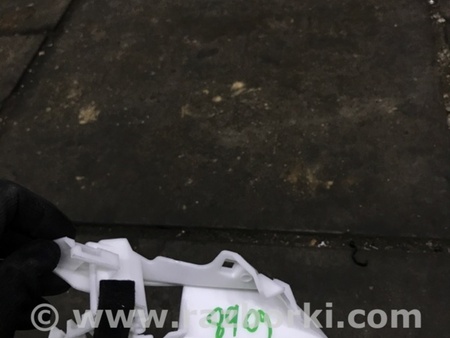 ФОТО Кронштейн кузова для Mazda 3 IV BP (2019-) Київ