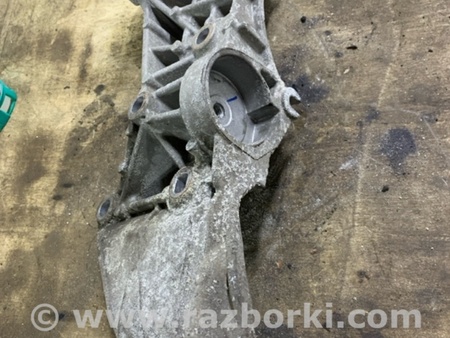 ФОТО Кронштейн для Renault Megane 3 (08-16) Київ