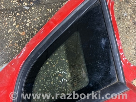 ФОТО Стекло глухое правое для Renault Megane 3 (08-16) Київ