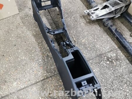 ФОТО Консоль между сидений для Renault Megane 3 (08-16) Київ