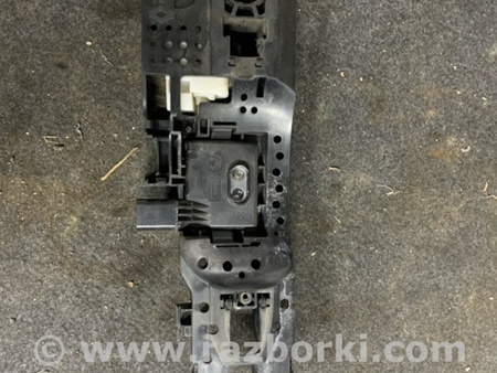 ФОТО Кронштейн ручки дверной задний правый для Renault Megane 3 (08-16) Київ