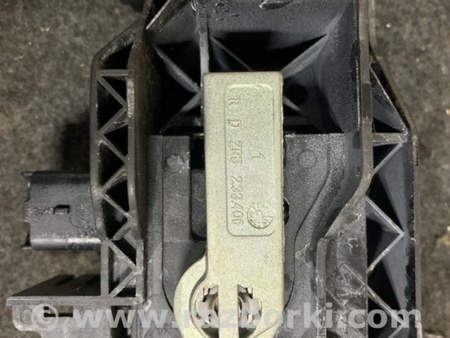 ФОТО Кронштейн ручки дверной передний правый для Renault Megane 3 (08-16) Київ