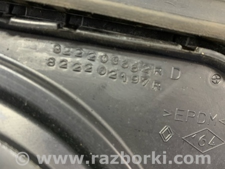 ФОТО Уплотнительная резинка задняя правая для Renault Megane 3 (08-16) Київ