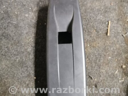 ФОТО Пластик салона передний левый для Renault Megane 3 (08-16) Київ