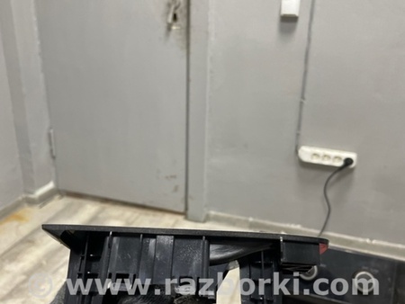 ФОТО пластик двери для Subaru Outback VI BT (2019-) Київ