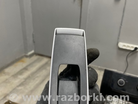 ФОТО пластик двери для Subaru Outback VI BT (2019-) Київ