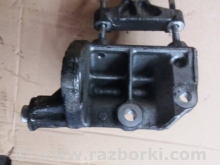 ФОТО Кронштейн для Subaru Outback III BP/BL (03-09) Київ
