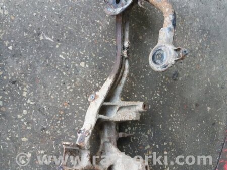 ФОТО Цапфа задняя для Subaru Outback III BP/BL (03-09) Київ