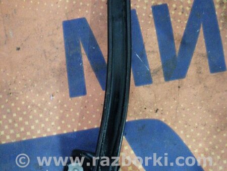 ФОТО Направляющая стекла задняя правая для Subaru Outback III BP/BL (03-09) Київ