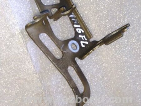 ФОТО Кронштейн для Porsche Panamera I 970 (09-16) Київ