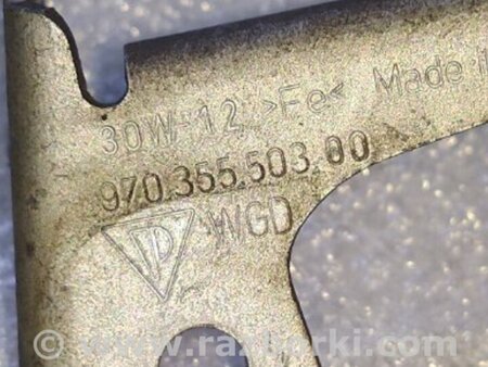 ФОТО Кронштейн для Porsche Panamera I 970 (09-16) Київ