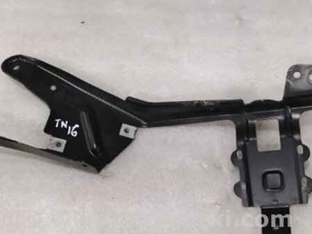 ФОТО Кронштейн для Porsche Panamera I 970 (09-16) Київ