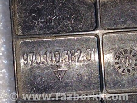 ФОТО Кронштейн для Porsche Panamera I 970 (09-16) Київ