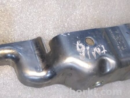 ФОТО Кронштейн для Porsche Panamera I 970 (09-16) Київ