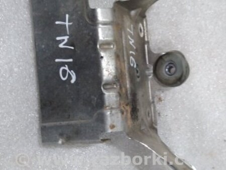 ФОТО Кронштейн для Porsche Panamera I 970 (09-16) Київ