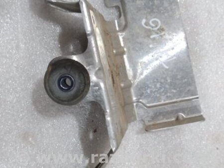 ФОТО Кронштейн для Porsche Panamera I 970 (09-16) Київ