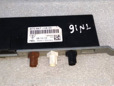 ФОТО Усилитель антенны для Porsche Panamera I 970 (09-16) Київ