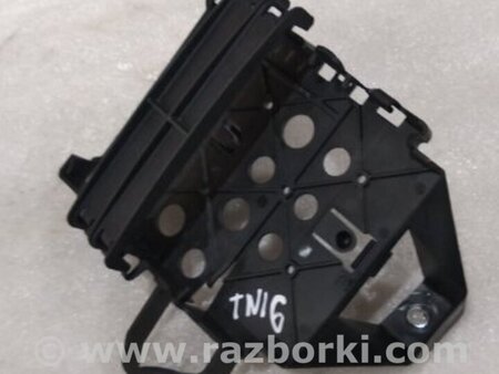 ФОТО Кронштейн для Porsche Panamera I 970 (09-16) Київ