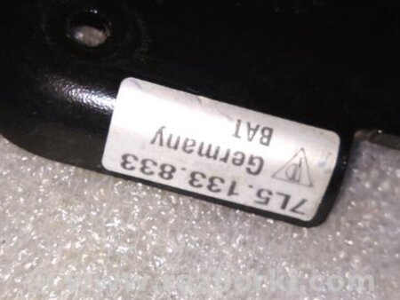 ФОТО Кронштейн для Porsche Panamera I 970 (09-16) Київ