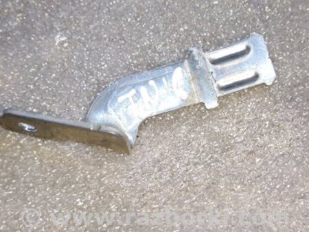 ФОТО Кронштейн для Porsche Panamera I 970 (09-16) Київ