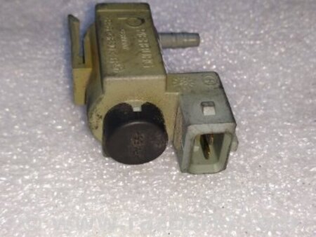 ФОТО Клапан для Porsche Panamera I 970 (09-16) Київ