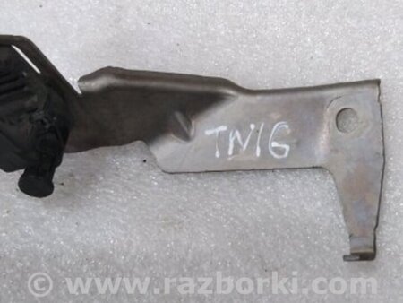 ФОТО Кронштейн для Porsche Panamera I 970 (09-16) Київ