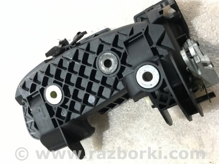 ФОТО Кронштейн для Porsche Panamera I 970 (09-16) Київ