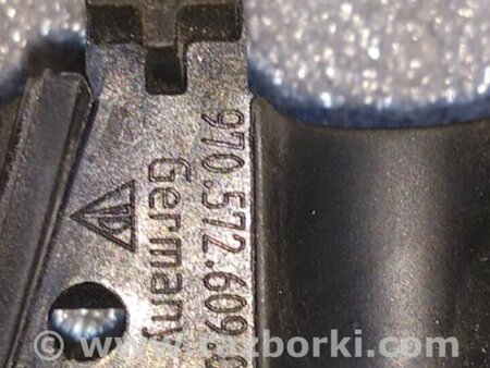 ФОТО Крепление для Porsche Panamera I 970 (09-16) Київ