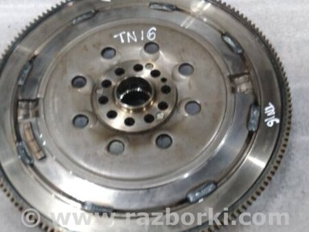 ФОТО Маховик двигателя для Porsche Panamera I 970 (09-16) Київ