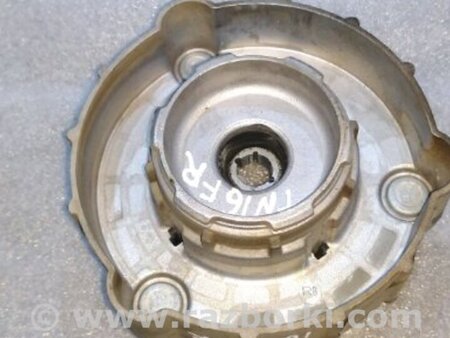 ФОТО Опора стойки для Porsche Panamera I 970 (09-16) Київ