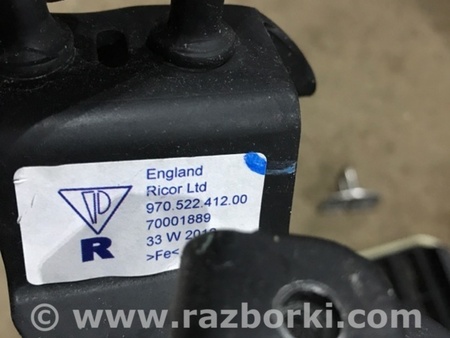 ФОТО Кронштейн для Porsche Panamera I 970 (09-16) Київ