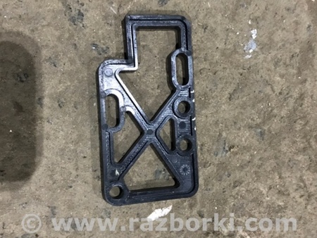 ФОТО Кронштейн для Porsche Panamera I 970 (09-16) Київ