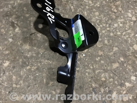 ФОТО Кронштейн для Porsche Panamera I 970 (09-16) Київ