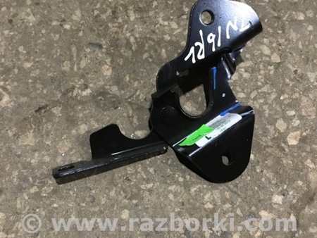 ФОТО Кронштейн для Porsche Panamera I 970 (09-16) Київ