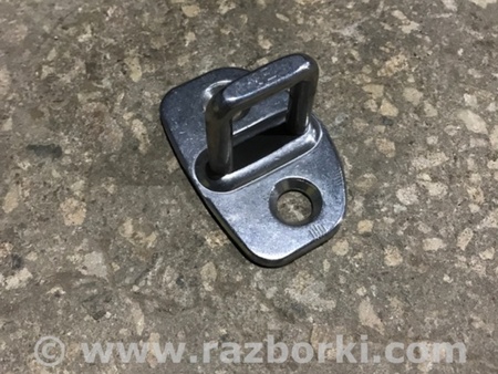 ФОТО Кронштейн для Porsche Panamera I 970 (09-16) Київ