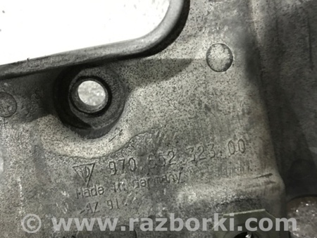 ФОТО Кронштейн для Porsche Panamera I 970 (09-16) Київ